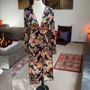 Floral velvet midi wrap dress.